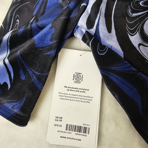 Athleta Exhilarate Velvet Crop - Picture 11 of 11